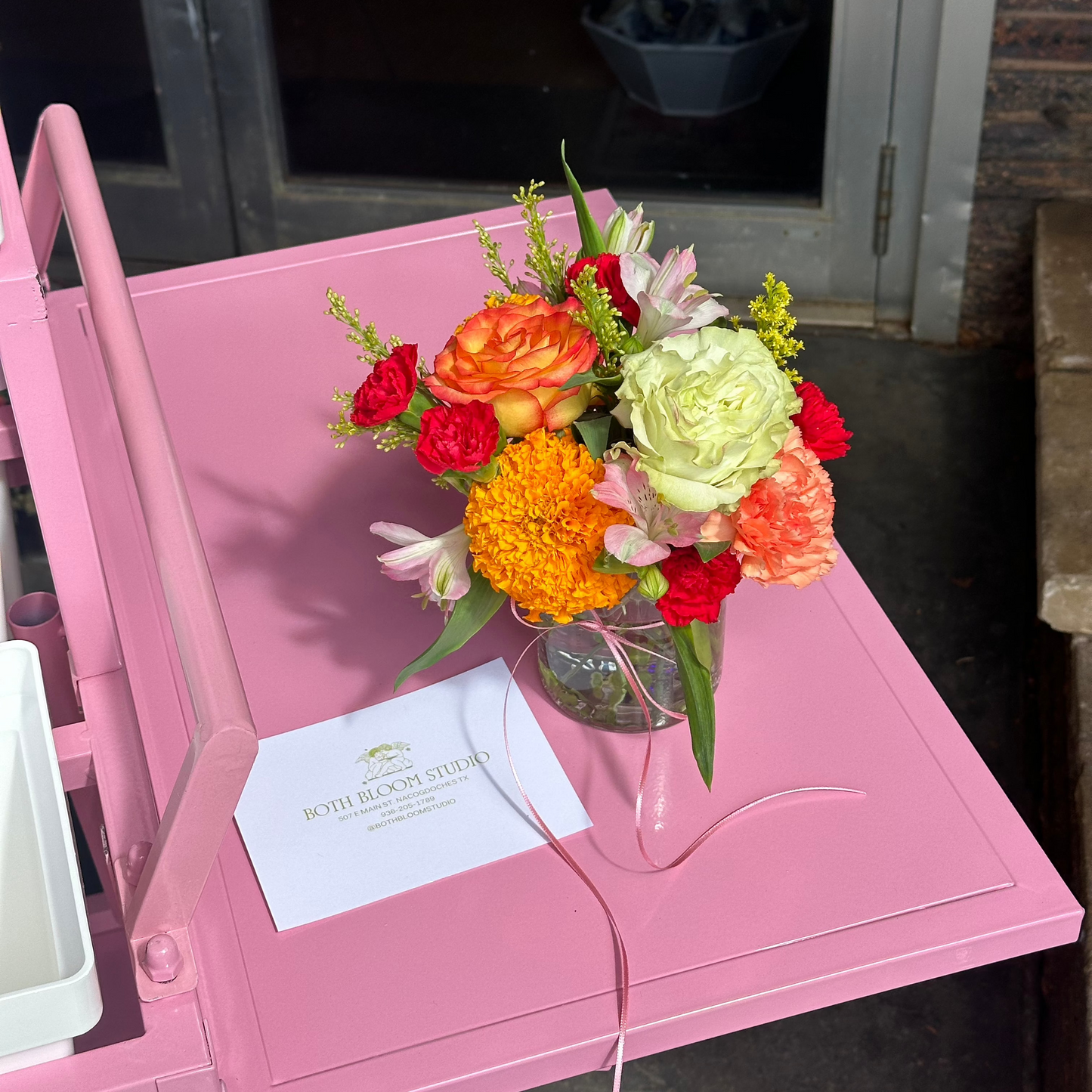 Little Happy Arrangement